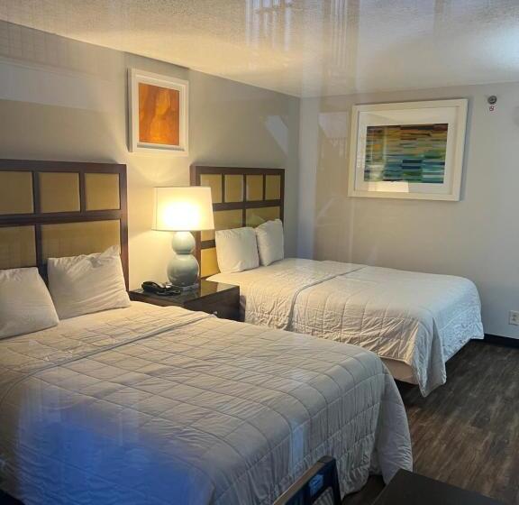 Quarto Estandar 2 Camas Casal, Baymont Inn And Suites By Wyndham Columbus / Near Osu