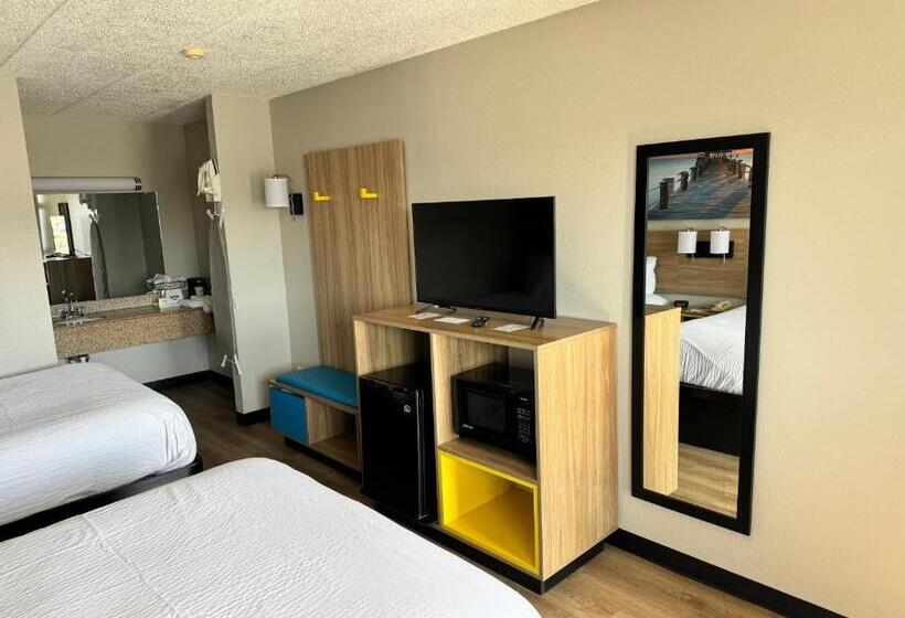 غرفة ديلوكس, Days Inn By Wyndham Cloverdale Greencastle