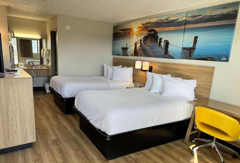 Номер Deluxe, Days Inn By Wyndham Cloverdale Greencastle