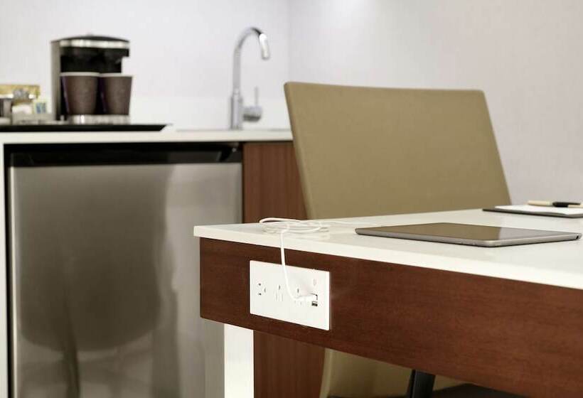 سوییت, Doubletree Suites By Hilton Phoenix