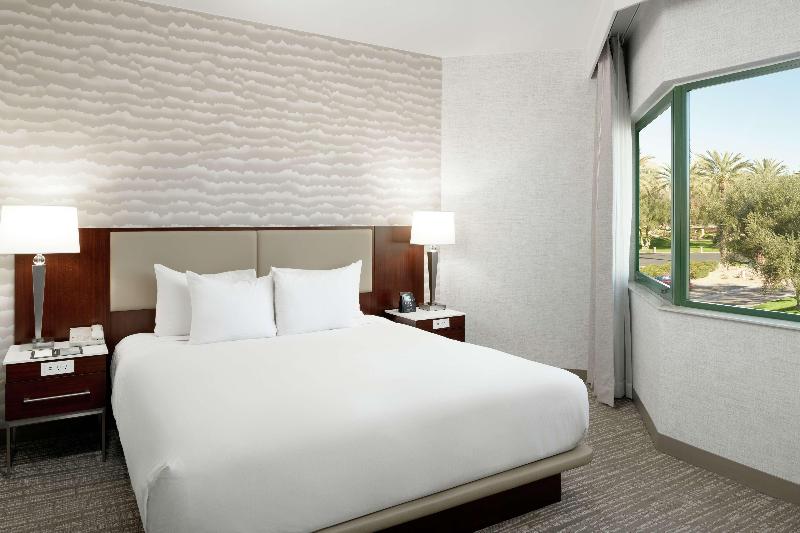 Люкс Кровать Кинг, Doubletree Suites By Hilton Phoenix