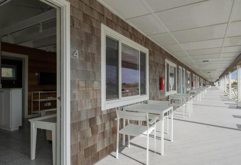 شقة غرفة واحدة, Driftwood Resort On The Ocean