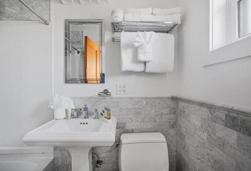 شقة غرفة واحدة, Driftwood Resort On The Ocean