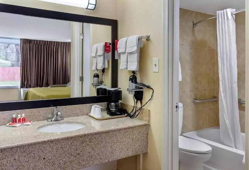 اتاق استاندارد با تخت بزرگ, Econo Lodge Civic Center
