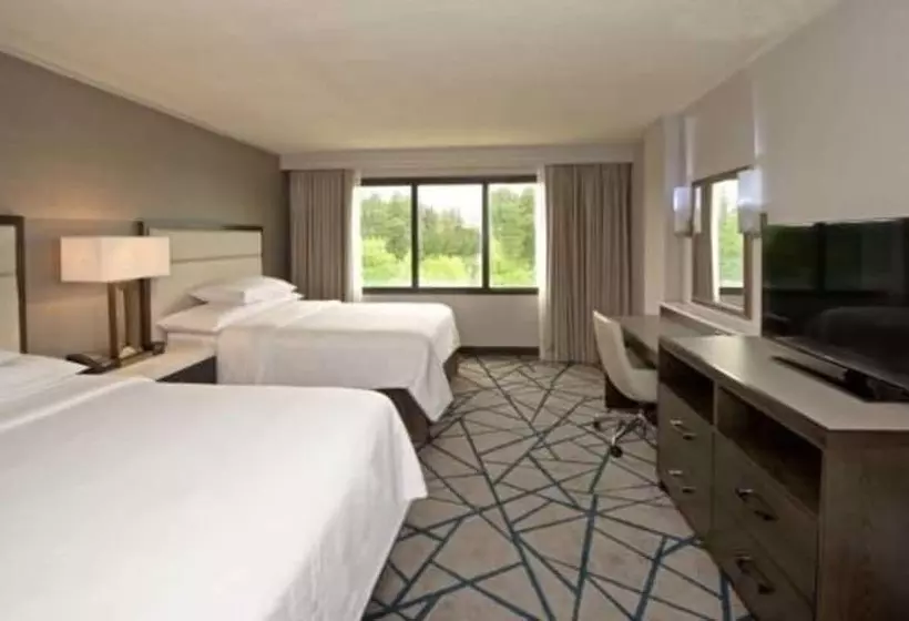 ２ダブルベッドのスタンダードルーム, Embassy Suites By Hilton Portland Tigard