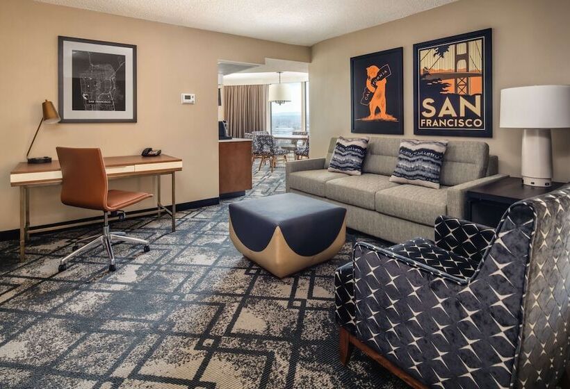 سوییت, Embassy Suites San Francisco Airport South San Francisco