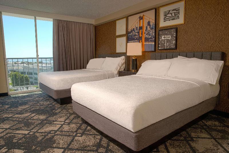 Люкс, Embassy Suites San Francisco Airport   South San Francisco