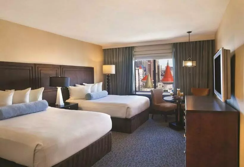 اتاق استاندارد, Excalibur Hotel & Casino
