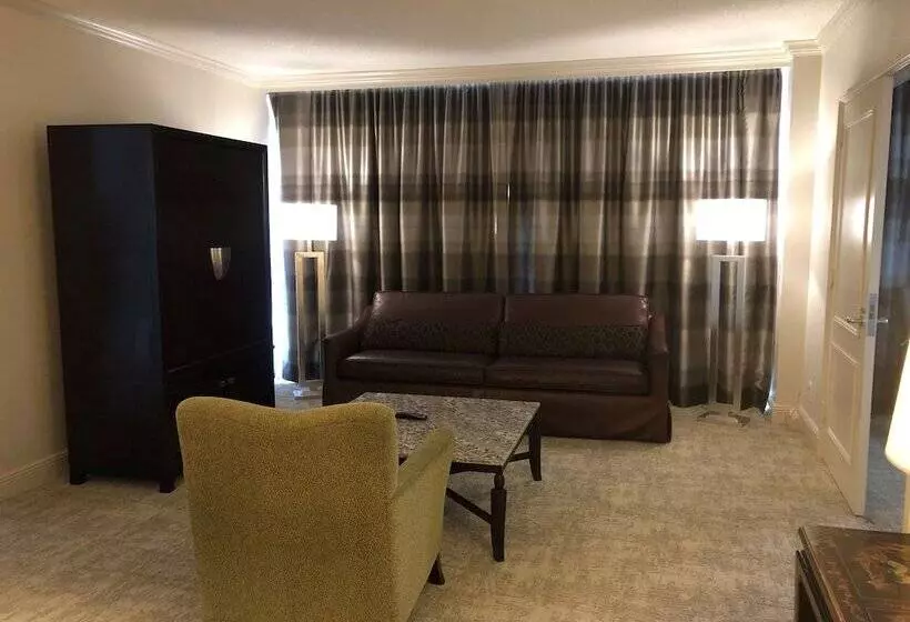 سوئیت ریاست جمهوری 2 خوابه, Hilton Houston Post Oak By The Galleria