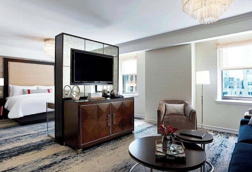 주니어 스위트, Jw Marriott Essex House New York