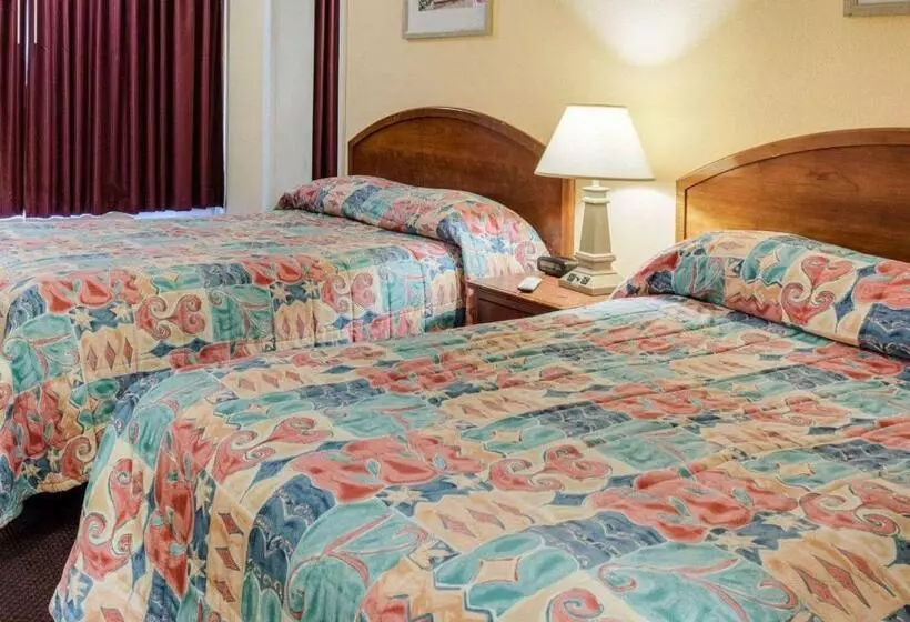 身障者適用スタンダードルーム, Rodeway Inn Colonial Heights I95