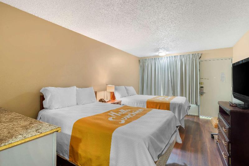 适合残疾人使用的标准间, Rodeway Inn Colonial Heights I95