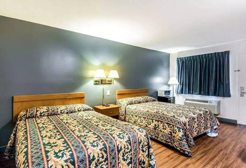 2ダブルベッドのスタンダードルーム, Rodeway Inn Richmond South