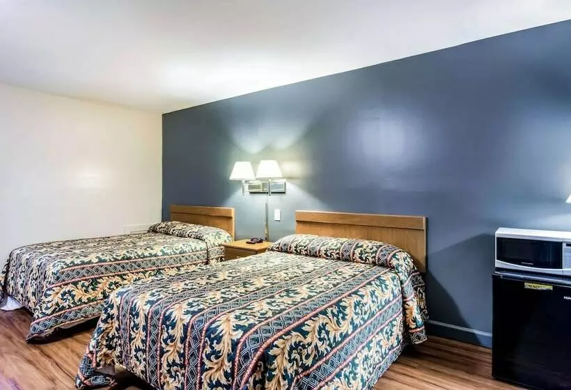 2ダブルベッドのスタンダードルーム, Rodeway Inn Richmond South