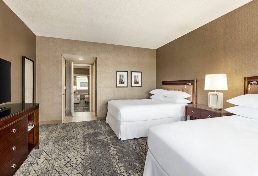 Люкс Клуб, Sheraton Suites Chicago O'hare