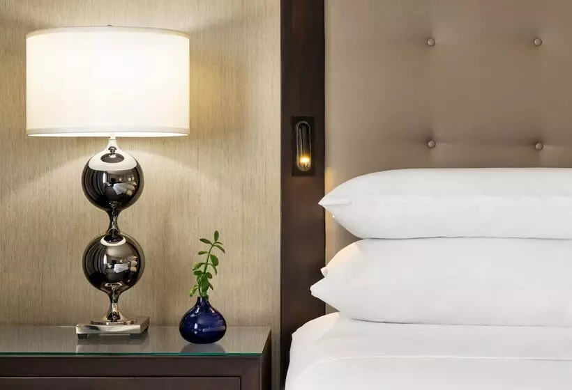 سوئیت برای معلولان, Sheraton Suites Chicago O'hare