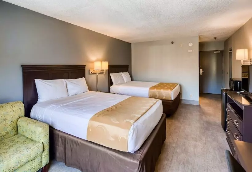 ２ダブルベッドのスタンダードルーム, Surestay Plus Hotel By Best Western Durham Medical Center