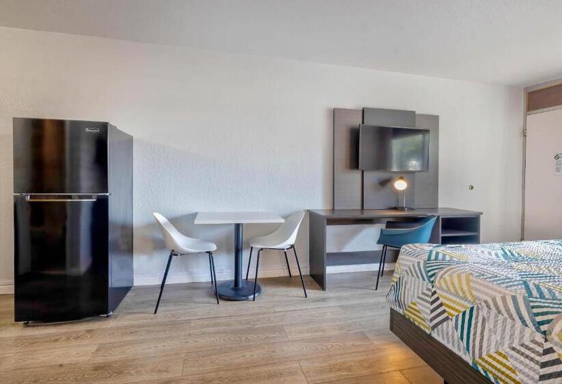 غرفة قياسية رباعية, Motel 6 Effingham, Il