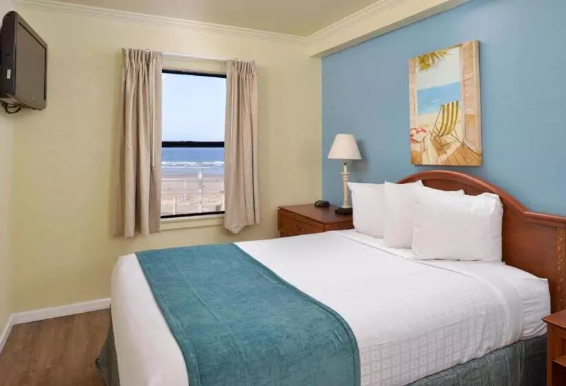 سوییت با چشم‌انداز دریا, Edgewater Inn And Suites