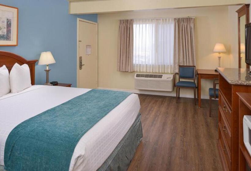 Номер Стандарт Адаптированный для Инвалидов, Edgewater Inn And Suites
