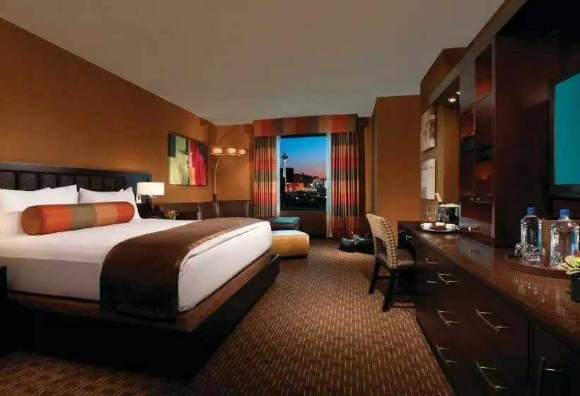 キングサイズベッドのスタンダードルーム, Golden Nugget Hotel & Casino Las Vegas