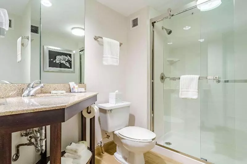 اتاق استاندارد, Comfort Inn Raleigh Midtown