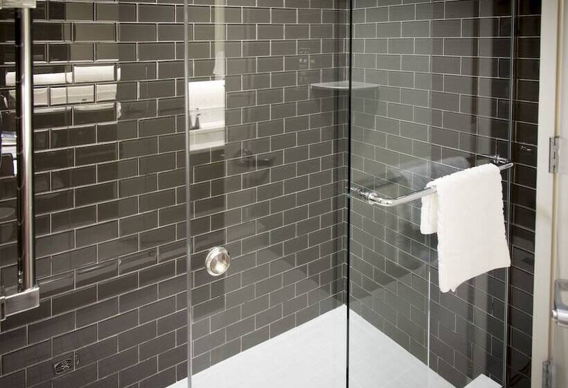 غرفة قياسية سرير مزدوج, Doubletree By Hilton Hotel & Suites Houston By The Galleria