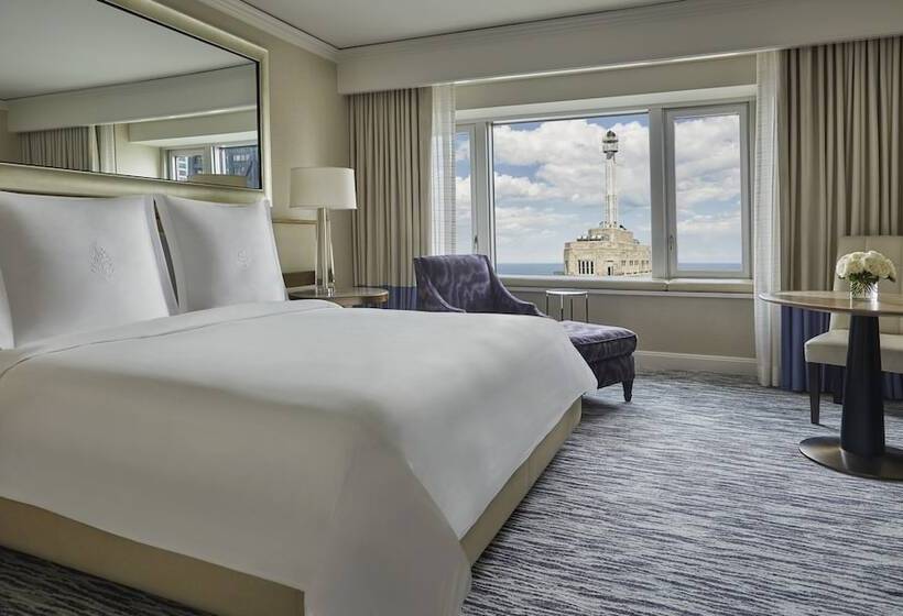 اتاق استاندارد با تخت دوبل, Four Seasons  Chicago