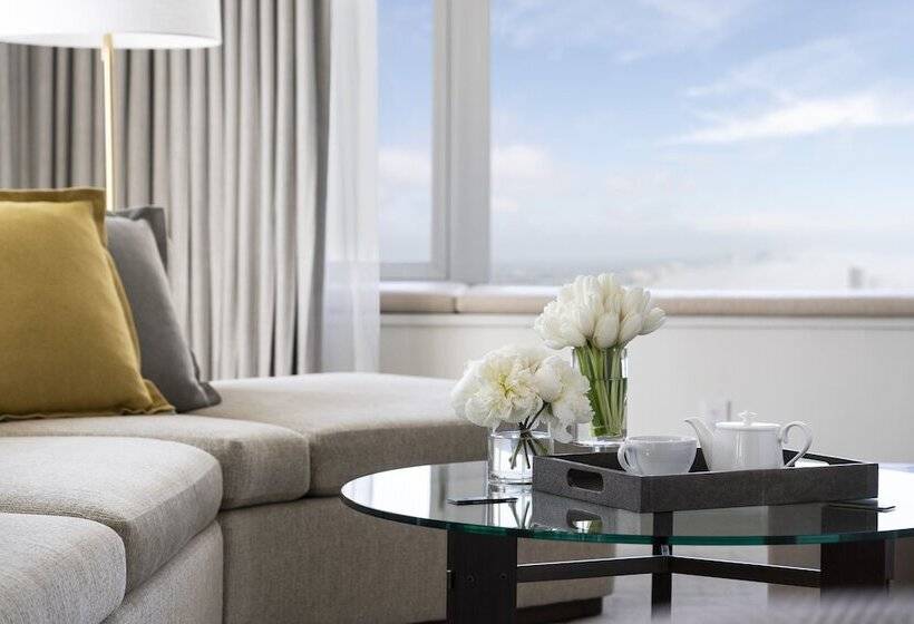 Suite met Kingsize Bed, Four Seasons  Chicago