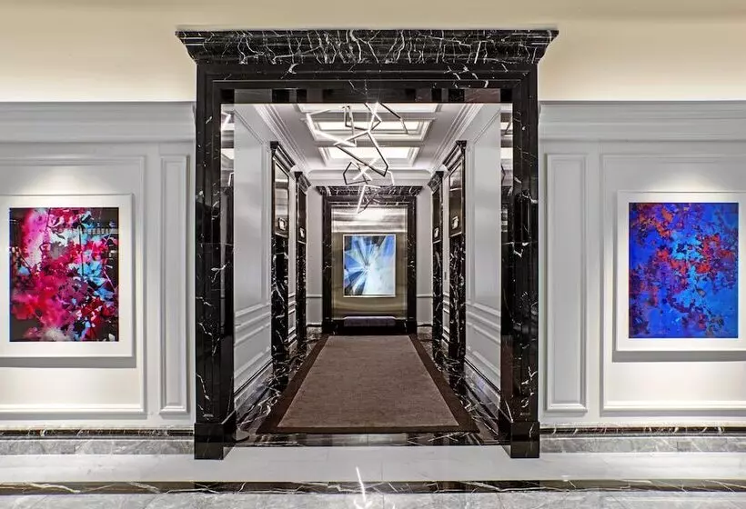 سوئیت با تخت بزرگ, Four Seasons  Chicago