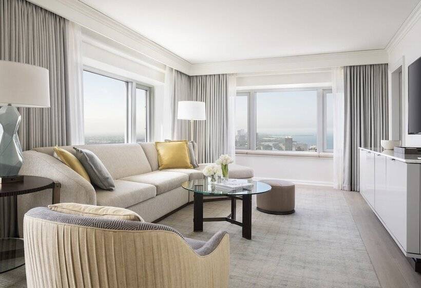 Suite Aangepast voor Gehandicapten, Four Seasons  Chicago