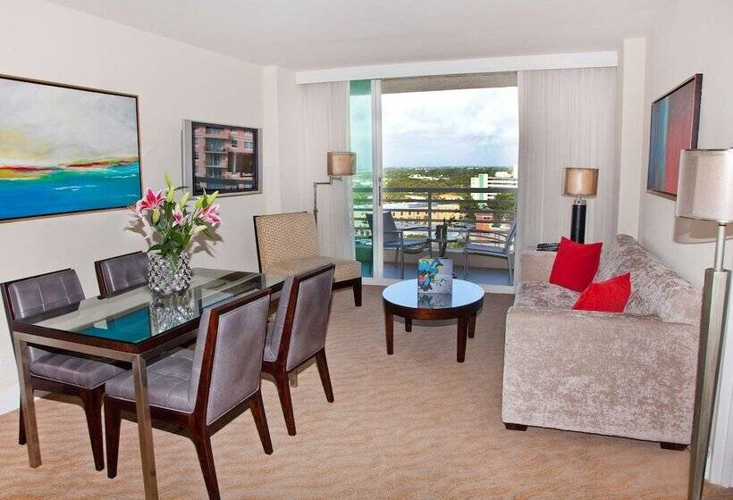 シティビュースイート, Galleryone Doubletree Hilton Gc Turtle Cove