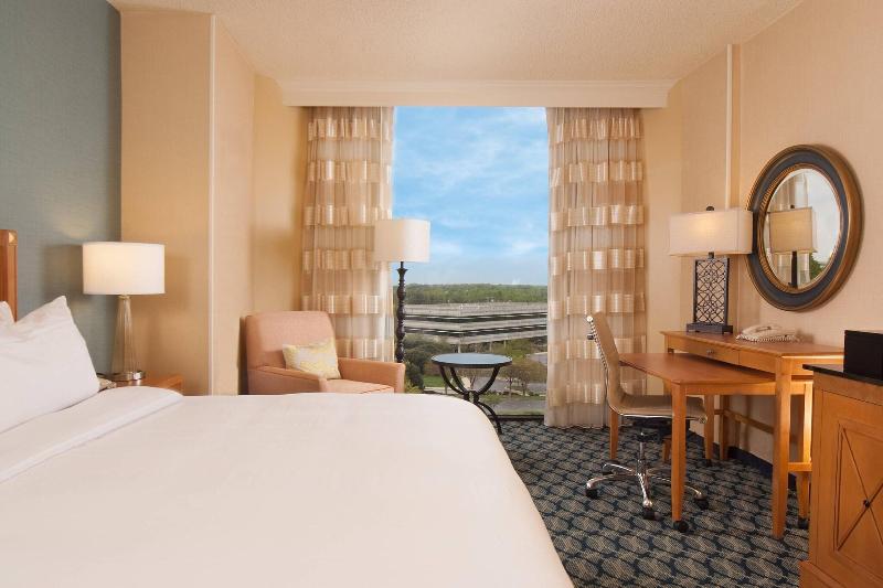 Стандартный Номер Кровать Кинг, Greenville Marriott