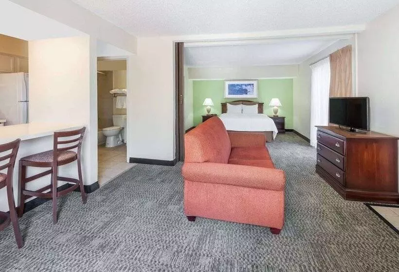 身障者適用スイートルーム, Hawthorn Extended Stay By Wyndham Dallas