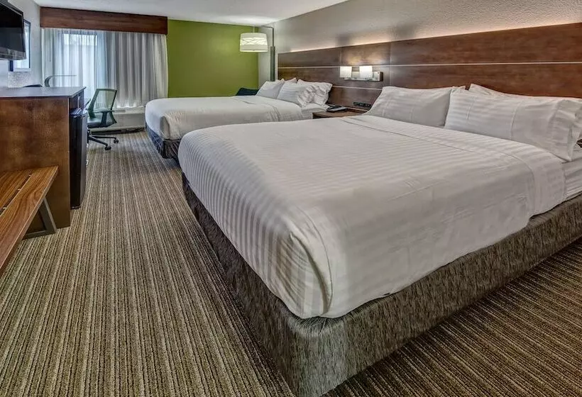 ２ダブルベッドのスタンダードルーム, Holiday Inn Express Memphis Medical Center   Midtown, An Ihg
