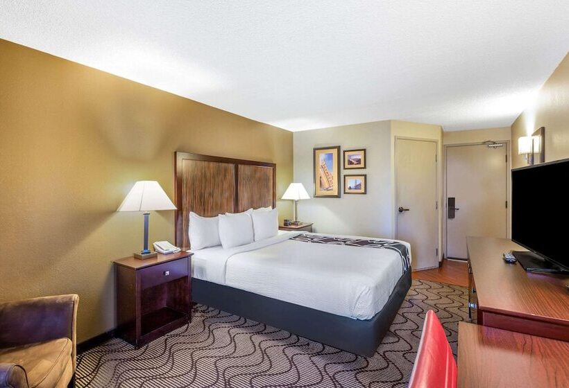 标准间带双人床, La Quinta By Wyndham Oakland Airport Coliseum