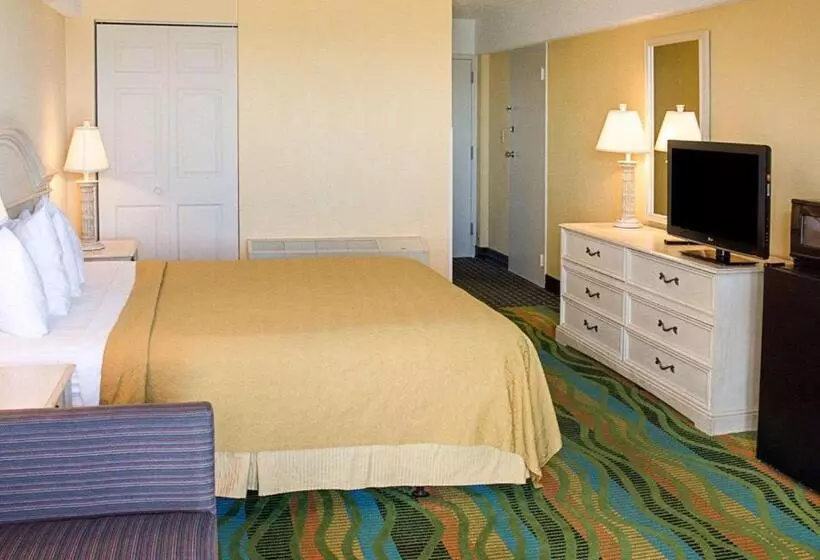 シングルデラックスルーム, Quality Inn & Suites Oceanfront