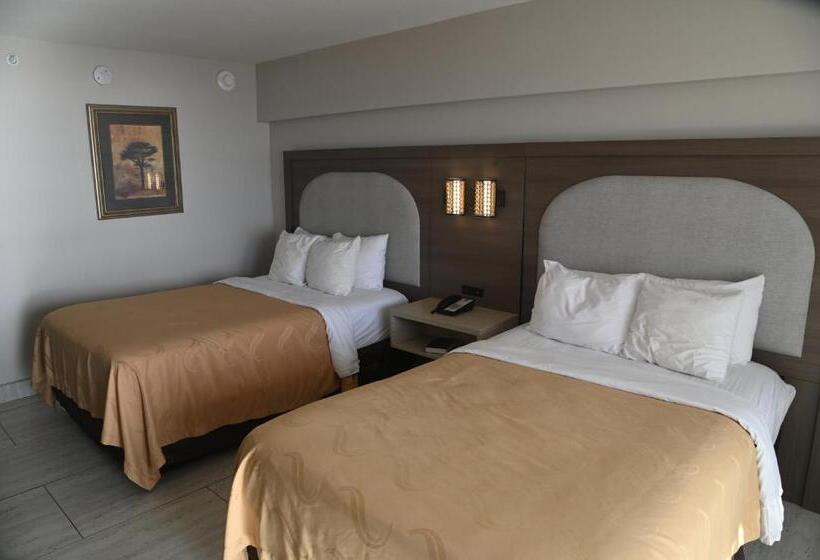 수피리어 룸, Quality Inn & Suites Oceanfront