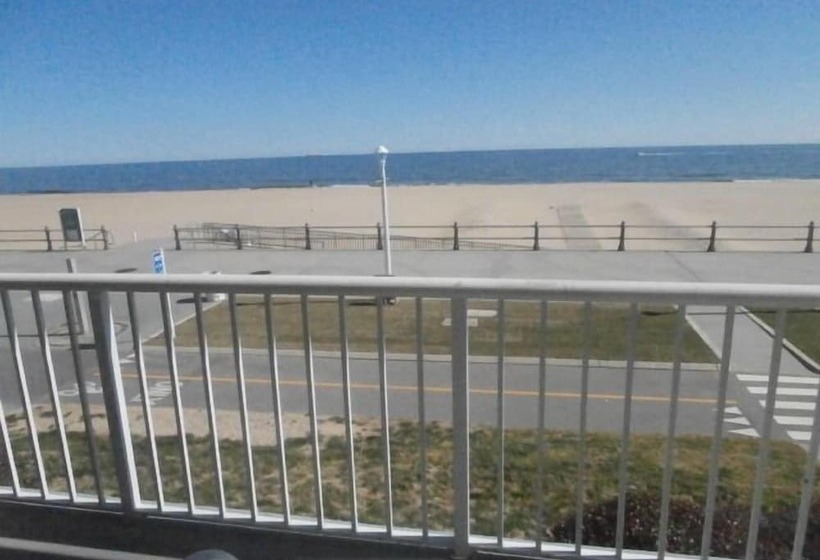غرفه قياسيه سريرين مزدوجين, Quality Inn & Suites Oceanfront