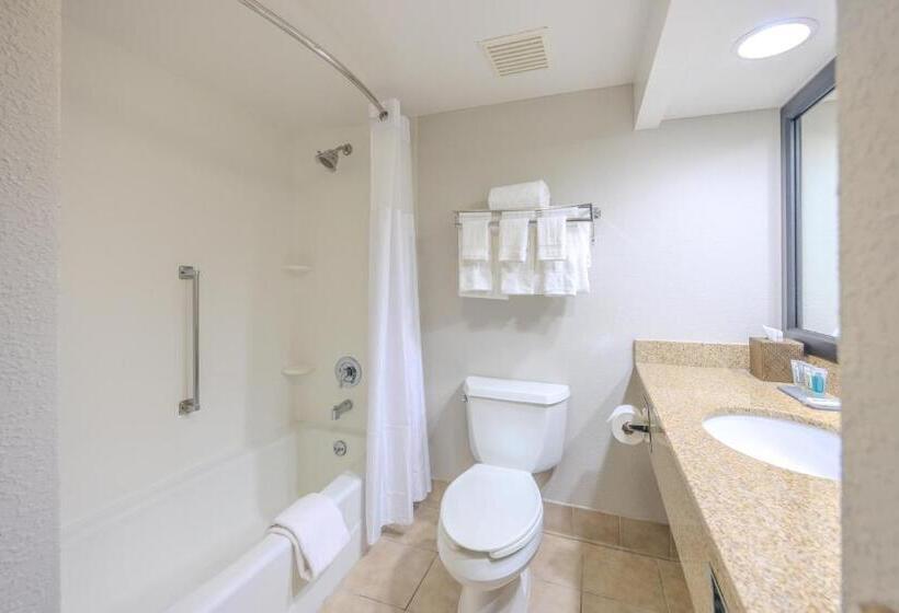 غرفة قياسية, Solomons Inn Resort & Marina