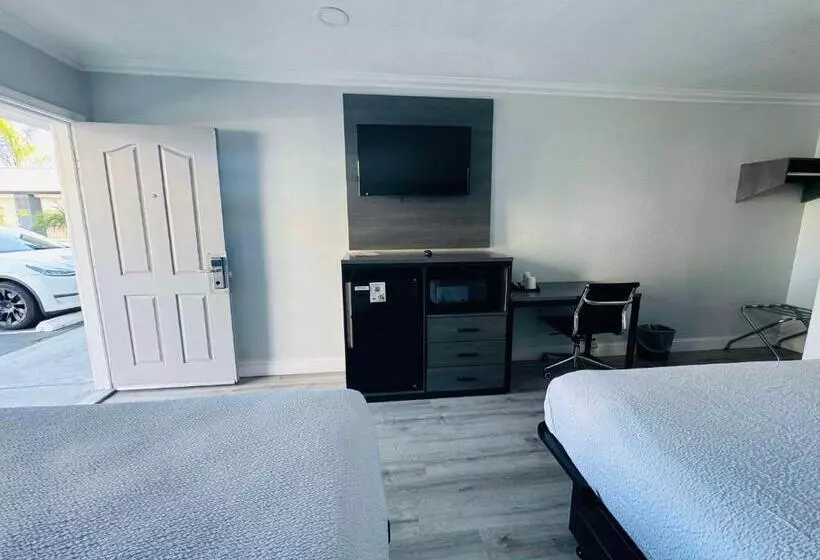 اتاق استاندارد, Surestay By Best Western Fresno Central