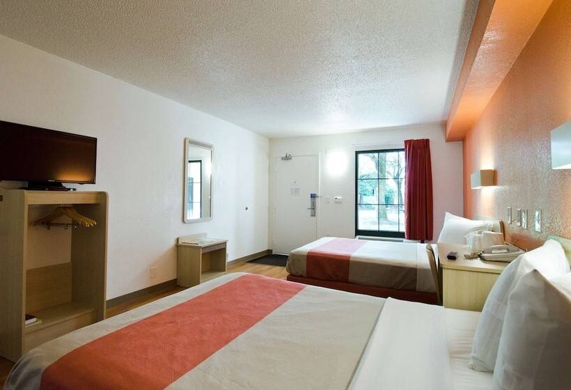 Номер Стандарт 2 Двуспальные Кровати, Motel 6 Frederick, Md   Fort Detrick