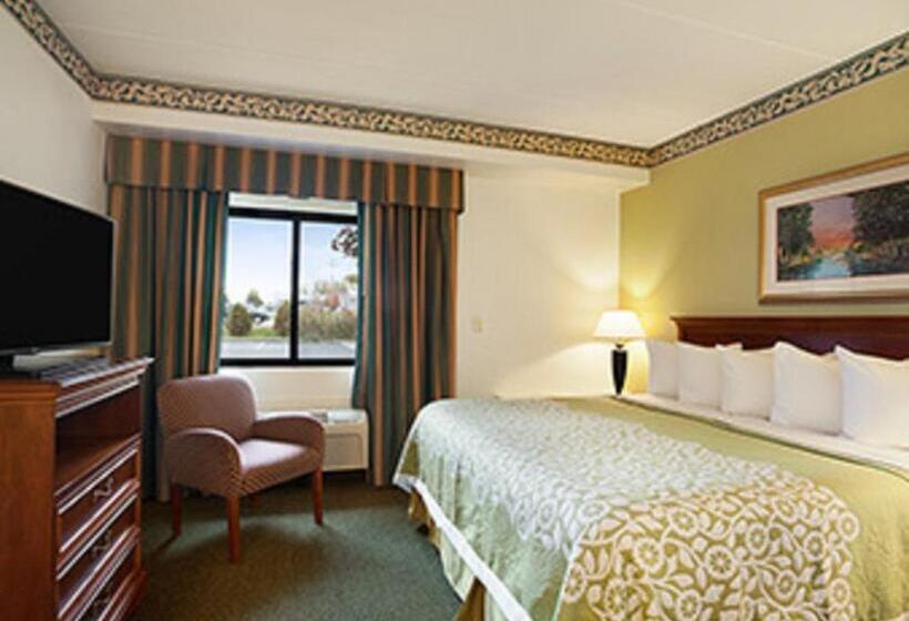חדר דלוקס עם מיטת קינג, Days Inn By Wyndham Rutland/killington Area
