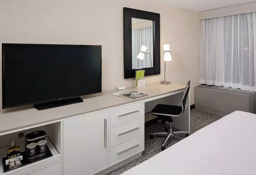 ２ダブルベッドのスタンダードルーム, Doubletree By Hilton  Chicago  Magnificent Mile