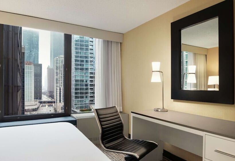 Standard Szoba 2 Franciaággyal, Doubletree By Hilton  Chicago  Magnificent Mile