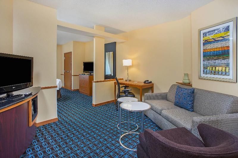 חדר סטנדרט עם מיטת קינג, Fairfield Inn & Suites Cookeville