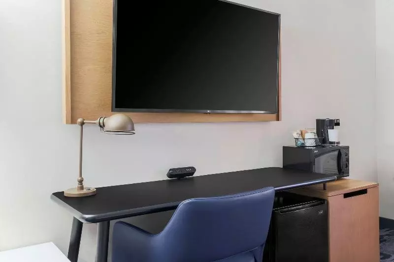 اتاق استاندارد با تخت بزرگ, Fairfield Inn And Suites By Marriott San Jose Airport