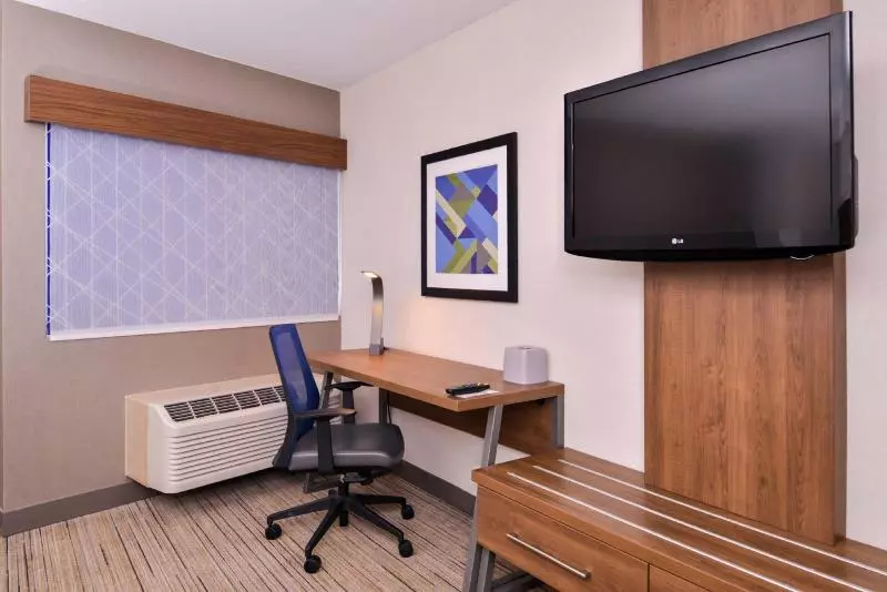 اتاق اجرایی با تخت بزرگ, Holiday Inn Express Walnut Creek, An Ihg