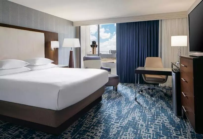 キングサイズベッドのスタンダードルーム, Hyatt Regency Dfw International Airport