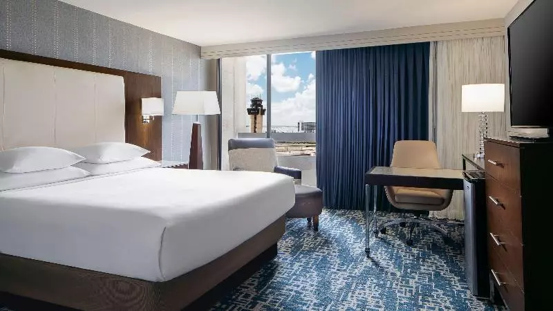 キングサイズベッドのスタンダードルーム, Hyatt Regency Dfw International Airport